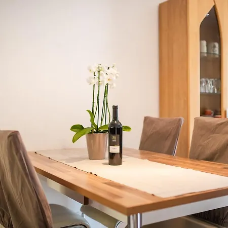 Alber Apartment